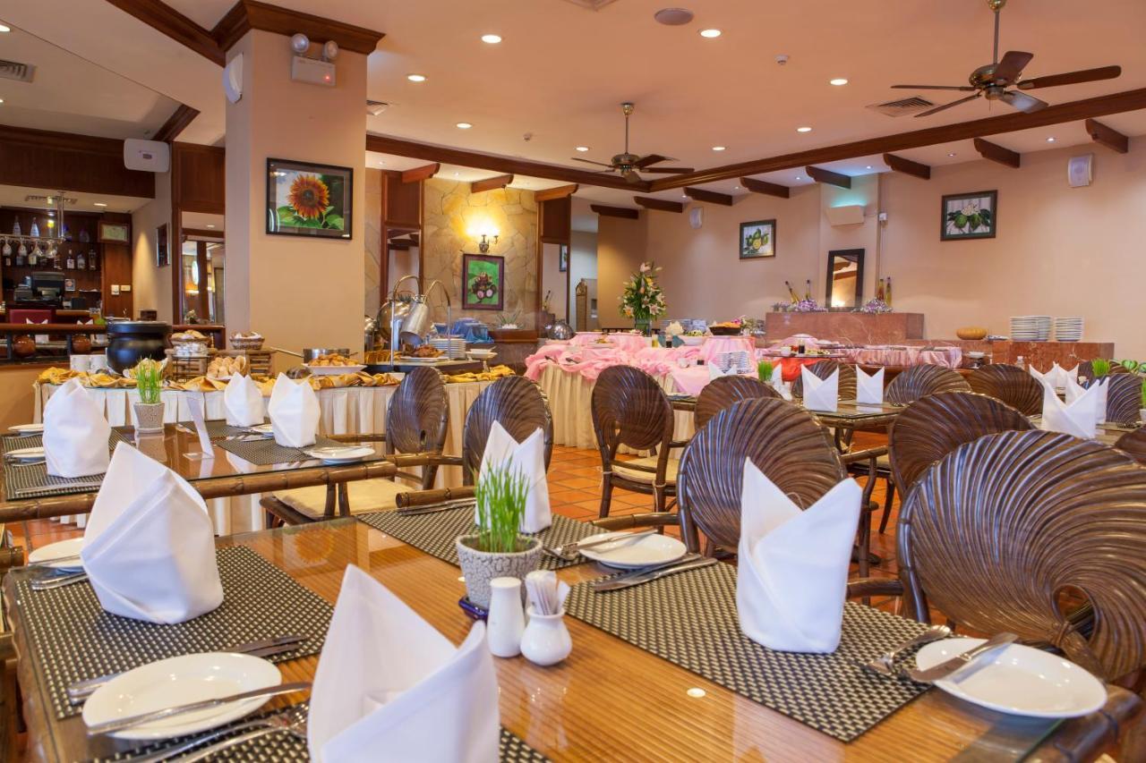 Himawari Hotel Apartments Phnom Penh Exterior photo
